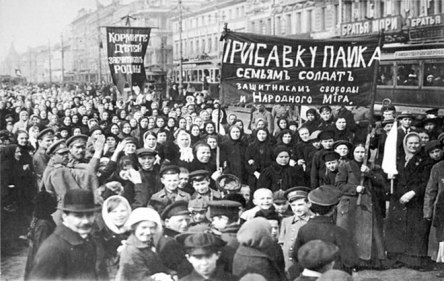 manifestacion+revolucion+rusa+1905
